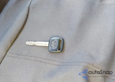 2003 Toyota Tundra Sr5 V8 из США, поврежденный, VIN 5TBRT341X3S421852